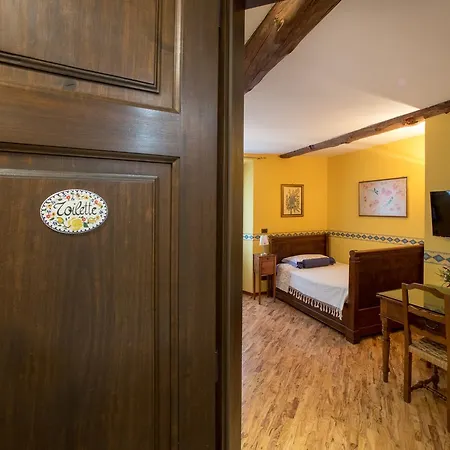 Bed & Breakfast Contrada Dei Giardini 4*