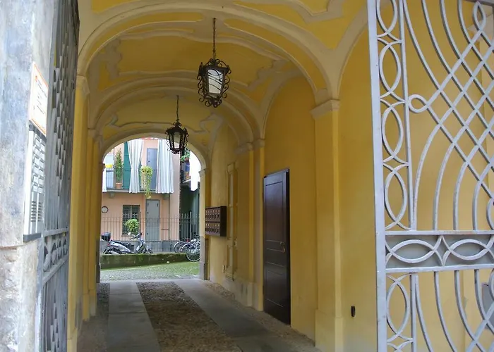 Oda ve Kahvaltı Contrada Dei Giardini 4*